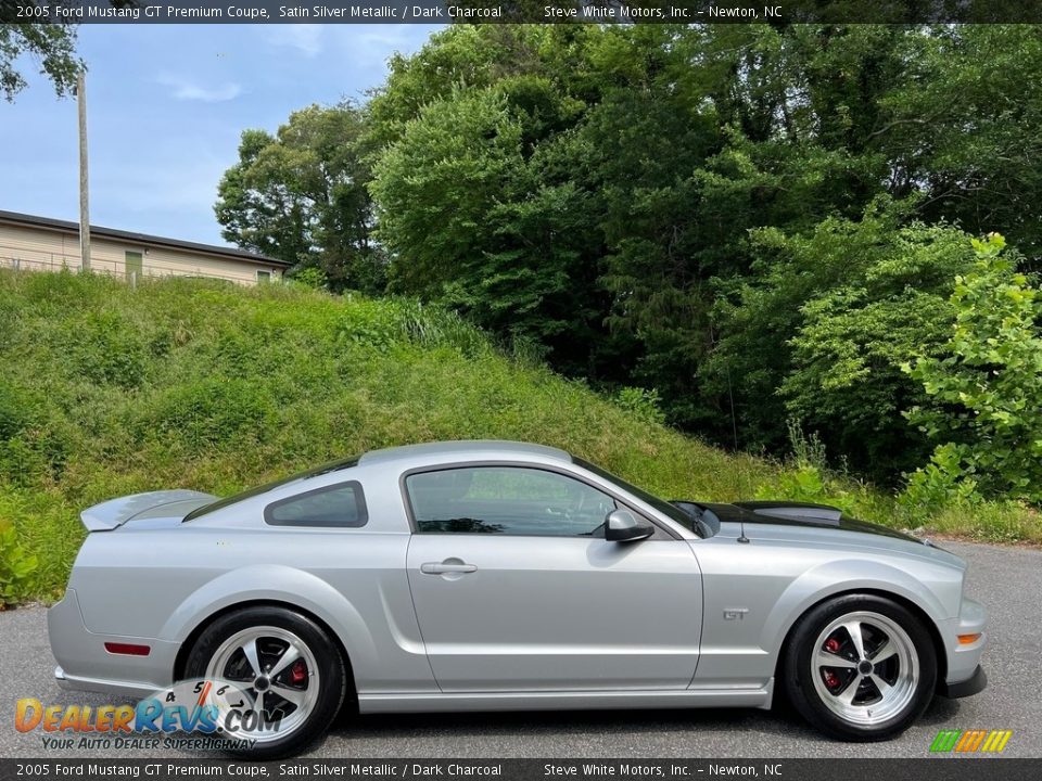 2005 Ford Mustang GT Premium Coupe Satin Silver Metallic / Dark Charcoal Photo #5
