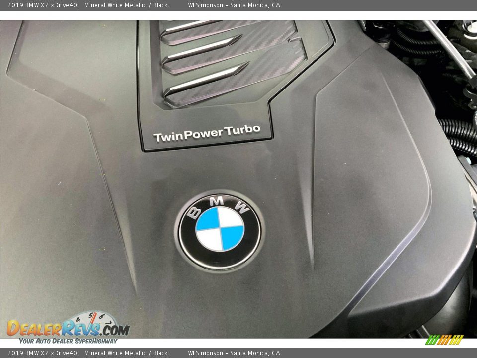 2019 BMW X7 xDrive40i Mineral White Metallic / Black Photo #32