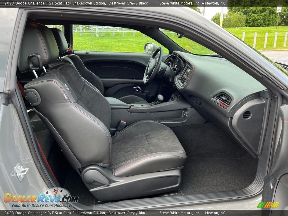 Front Seat of 2023 Dodge Challenger R/T Scat Pack Shakedown Edition Photo #19