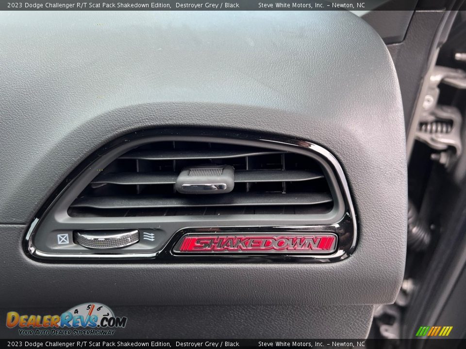 2023 Dodge Challenger R/T Scat Pack Shakedown Edition Logo Photo #20