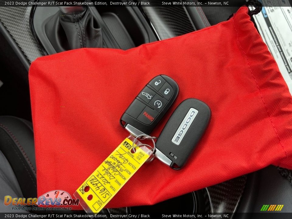 Keys of 2023 Dodge Challenger R/T Scat Pack Shakedown Edition Photo #33