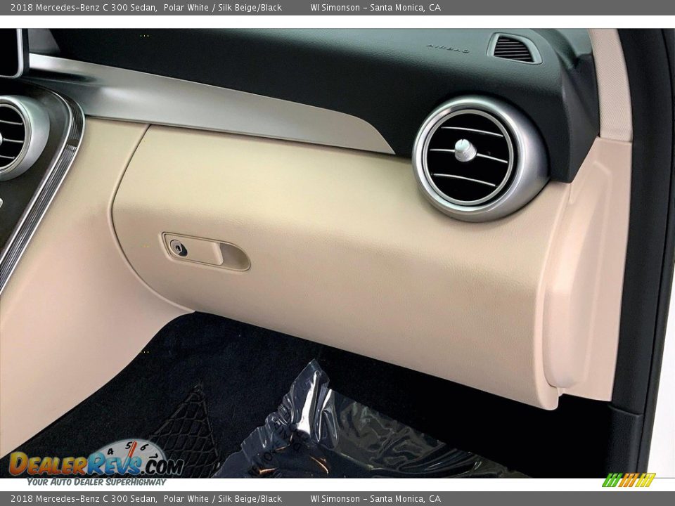 2018 Mercedes-Benz C 300 Sedan Polar White / Silk Beige/Black Photo #16