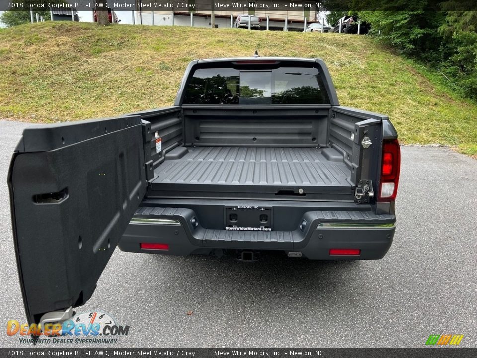 2018 Honda Ridgeline RTL-E AWD Modern Steel Metallic / Gray Photo #9