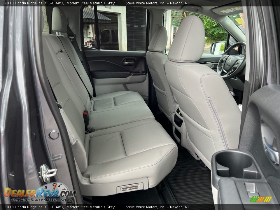 Rear Seat of 2018 Honda Ridgeline RTL-E AWD Photo #16