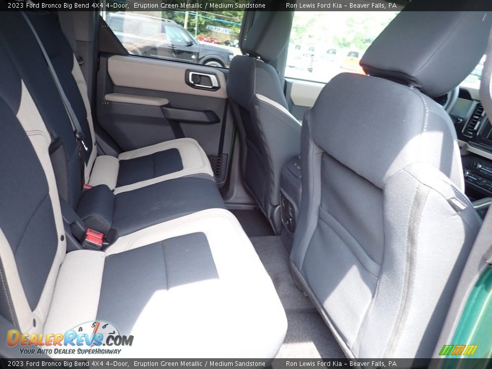 2023 Ford Bronco Big Bend 4X4 4-Door Eruption Green Metallic / Medium Sandstone Photo #10