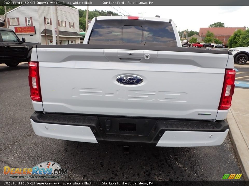 2021 Ford F150 XLT SuperCrew 4x4 Space White / Black Photo #4