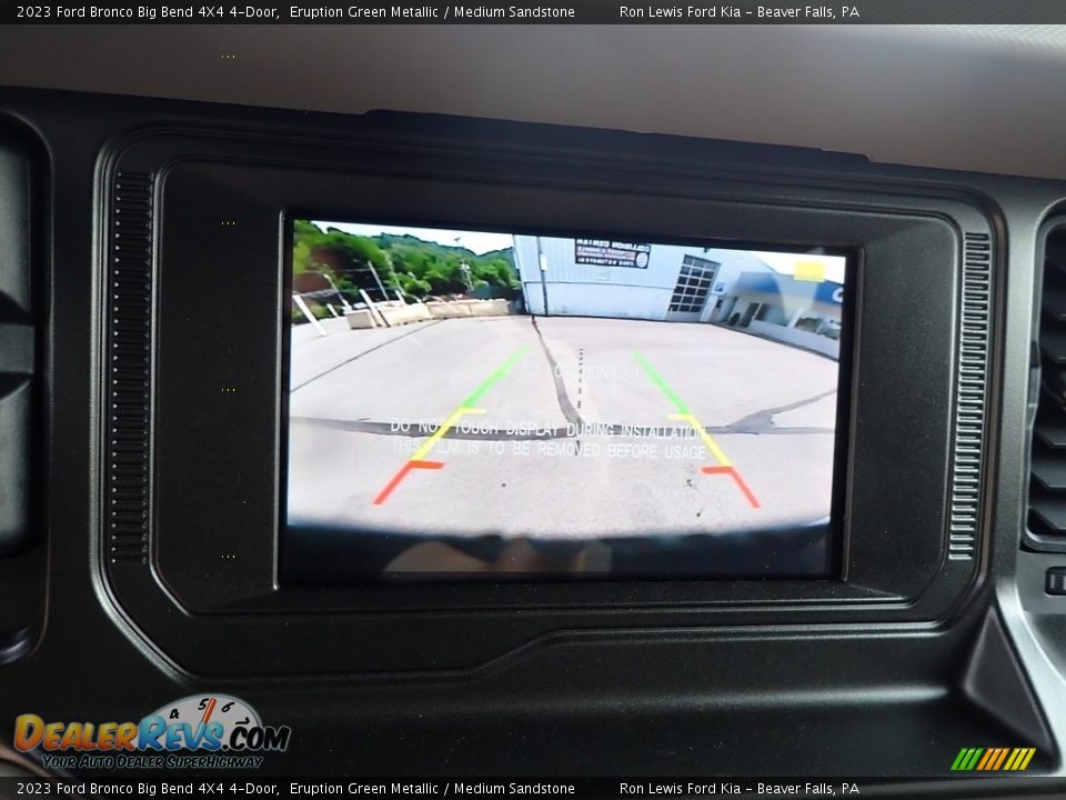 2023 Ford Bronco Big Bend 4X4 4-Door Eruption Green Metallic / Medium Sandstone Photo #19