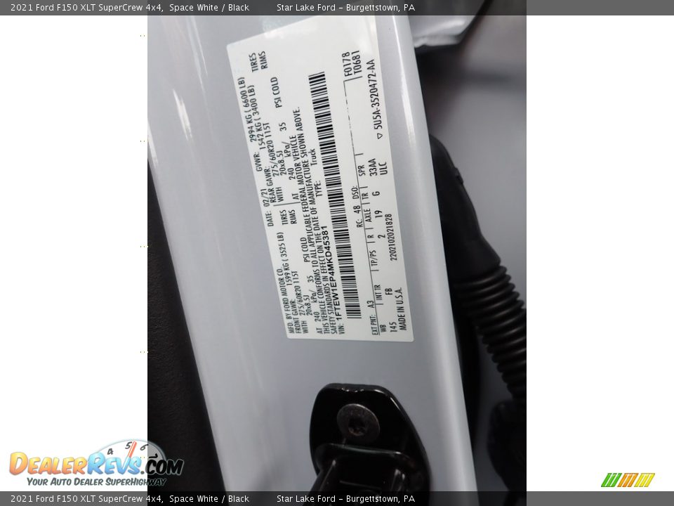 2021 Ford F150 XLT SuperCrew 4x4 Space White / Black Photo #20