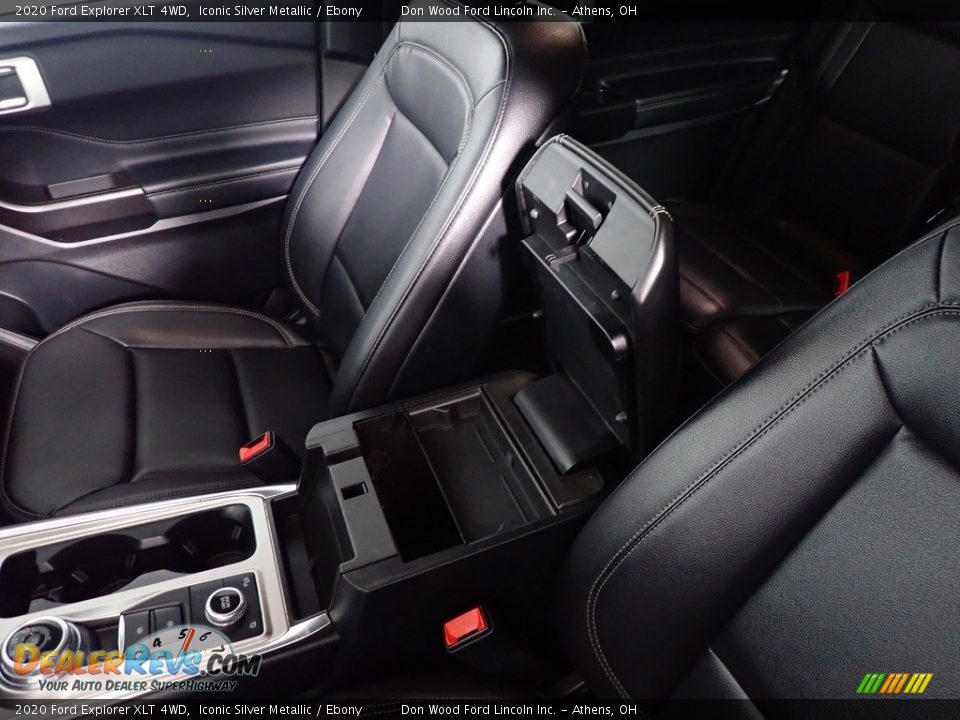 2020 Ford Explorer XLT 4WD Iconic Silver Metallic / Ebony Photo #33