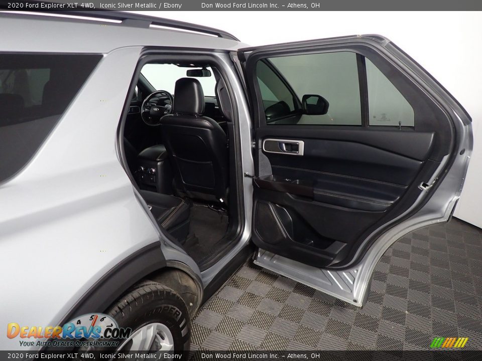 2020 Ford Explorer XLT 4WD Iconic Silver Metallic / Ebony Photo #36