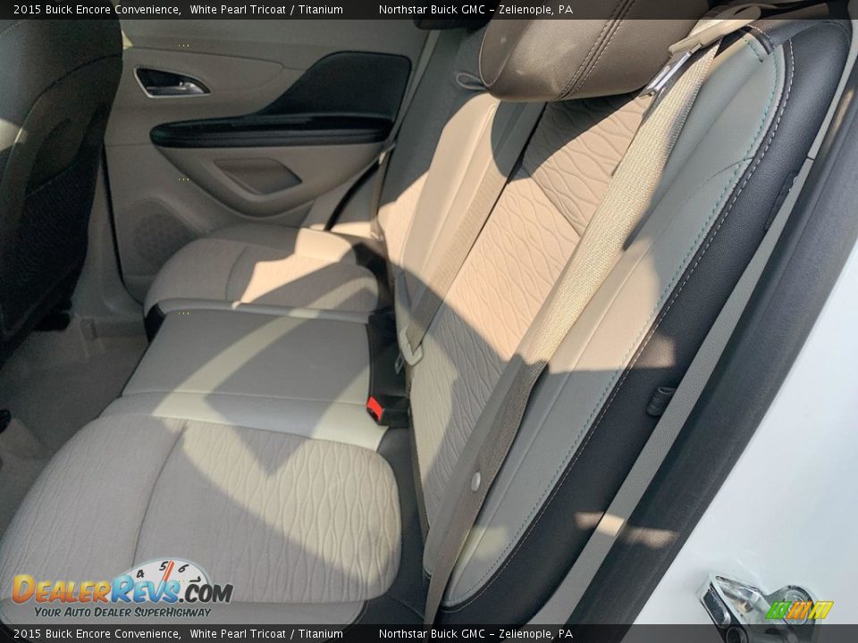 2015 Buick Encore Convenience White Pearl Tricoat / Titanium Photo #22