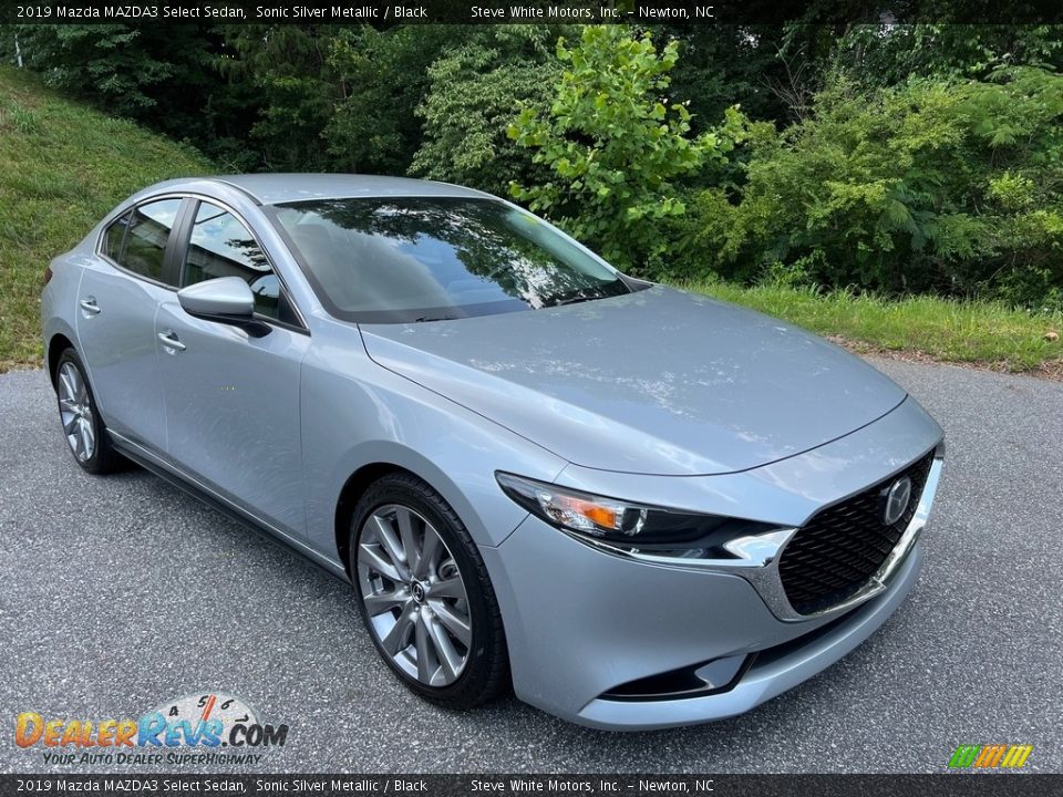 Front 3/4 View of 2019 Mazda MAZDA3 Select Sedan Photo #5