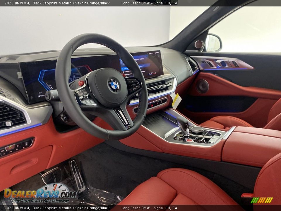 Front Seat of 2023 BMW XM  Photo #12
