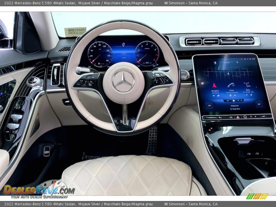 Dashboard of 2022 Mercedes-Benz S 580 4Matic Sedan Photo #4