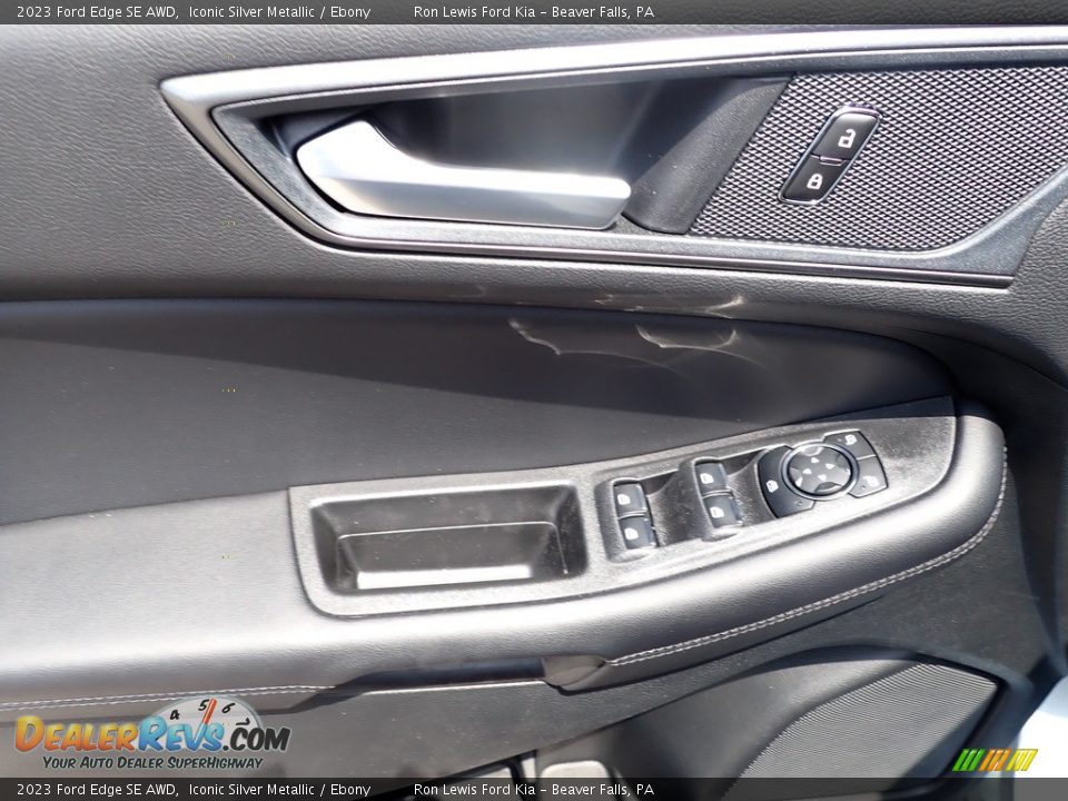 Door Panel of 2023 Ford Edge SE AWD Photo #15