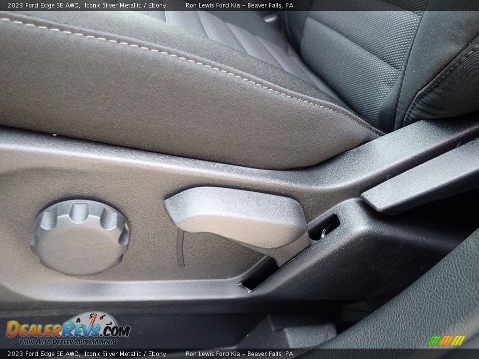 Front Seat of 2023 Ford Edge SE AWD Photo #16