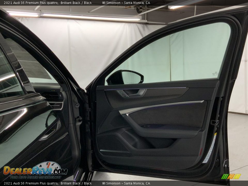 Door Panel of 2021 Audi S6 Premium Plus quattro Photo #31