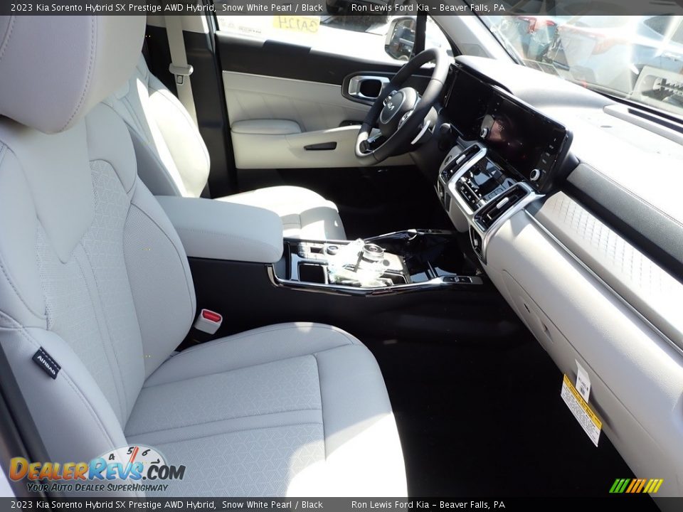 Front Seat of 2023 Kia Sorento Hybrid SX Prestige AWD Hybrid Photo #11