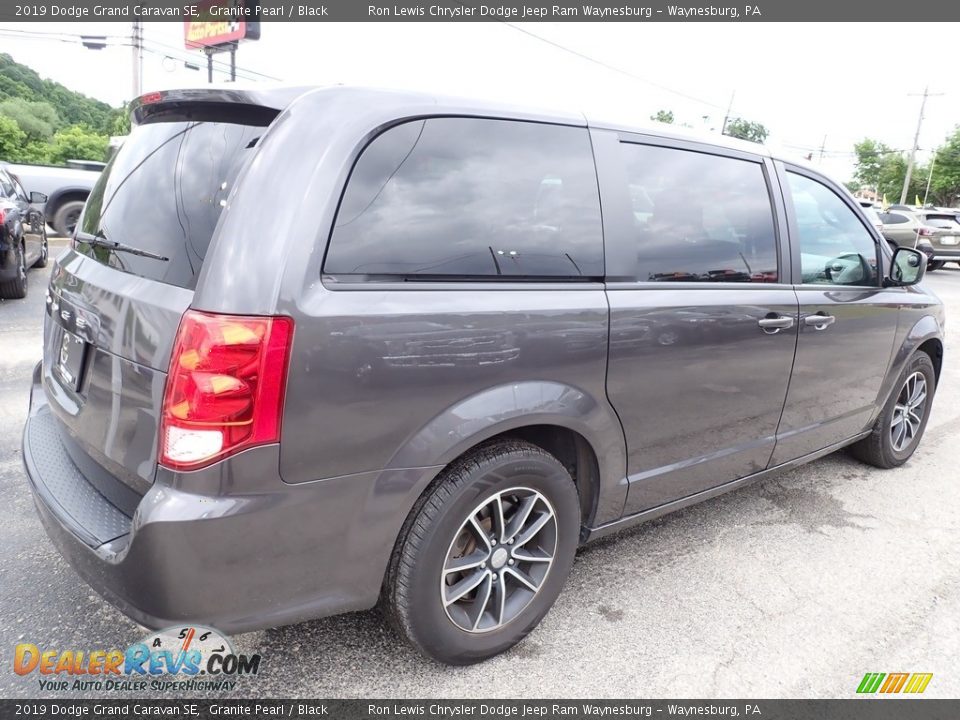 2019 Dodge Grand Caravan SE Granite Pearl / Black Photo #6