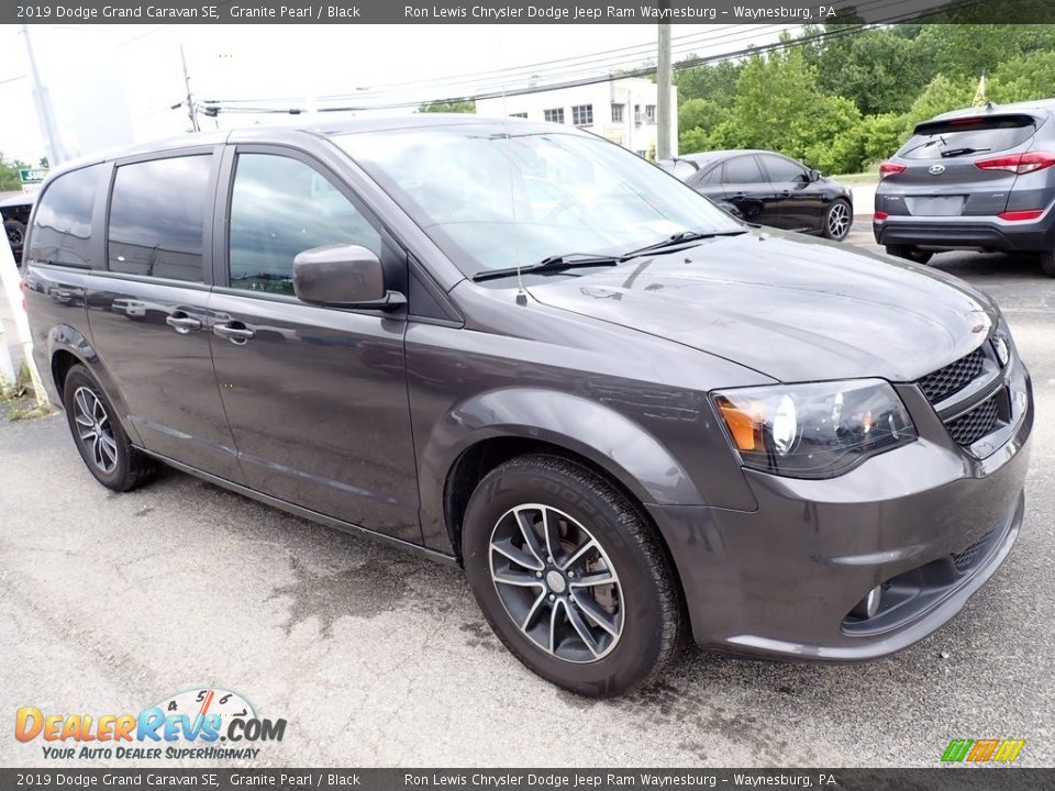 2019 Dodge Grand Caravan SE Granite Pearl / Black Photo #8