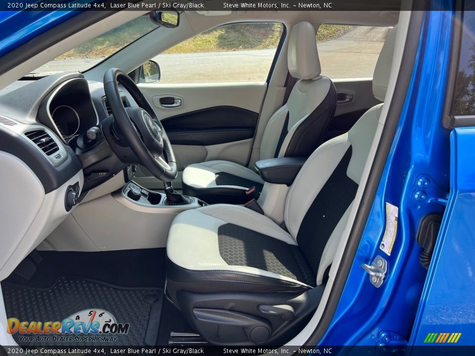 Front Seat of 2020 Jeep Compass Latitude 4x4 Photo #12