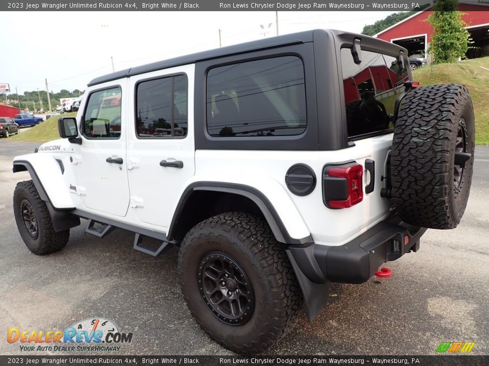 2023 Jeep Wrangler Unlimited Rubicon 4x4 Bright White / Black Photo #3