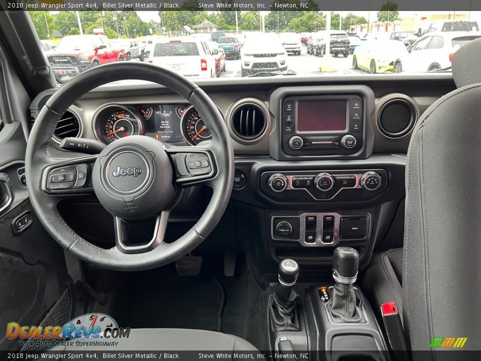 Dashboard of 2018 Jeep Wrangler Sport 4x4 Photo #18