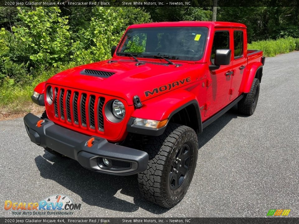 2020 Jeep Gladiator Mojave 4x4 Firecracker Red / Black Photo #2