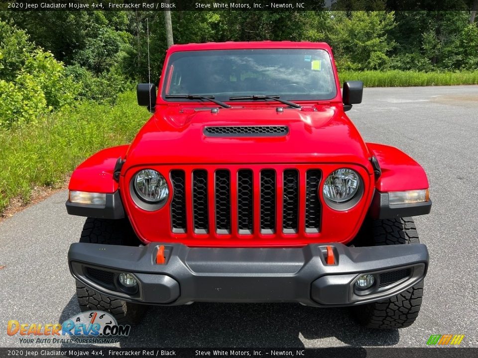 2020 Jeep Gladiator Mojave 4x4 Firecracker Red / Black Photo #3