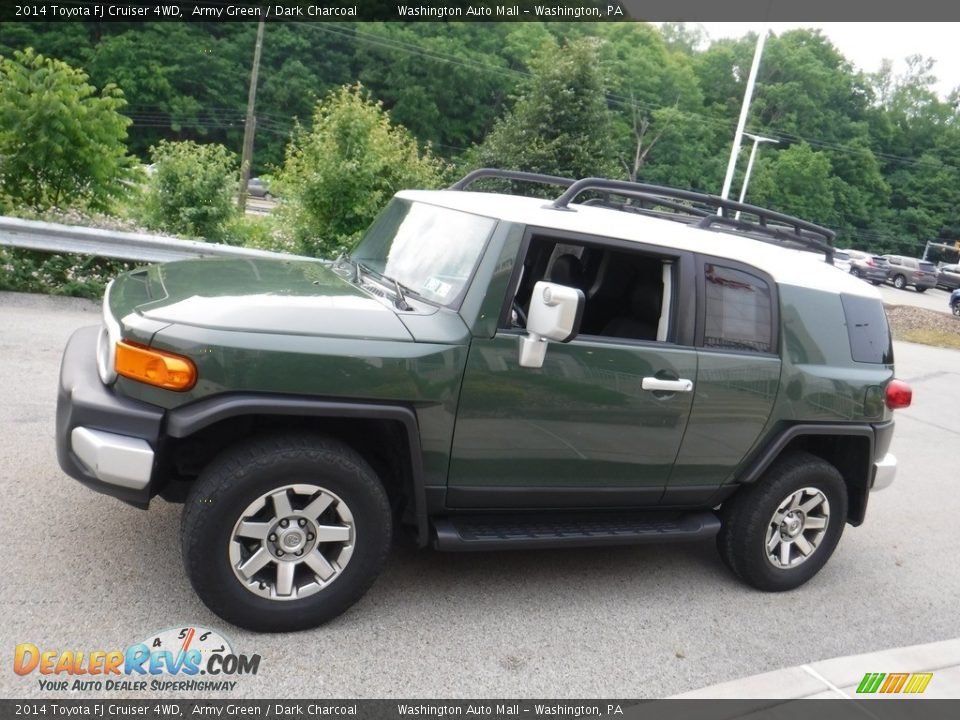 2014 Toyota FJ Cruiser 4WD Army Green / Dark Charcoal Photo #15