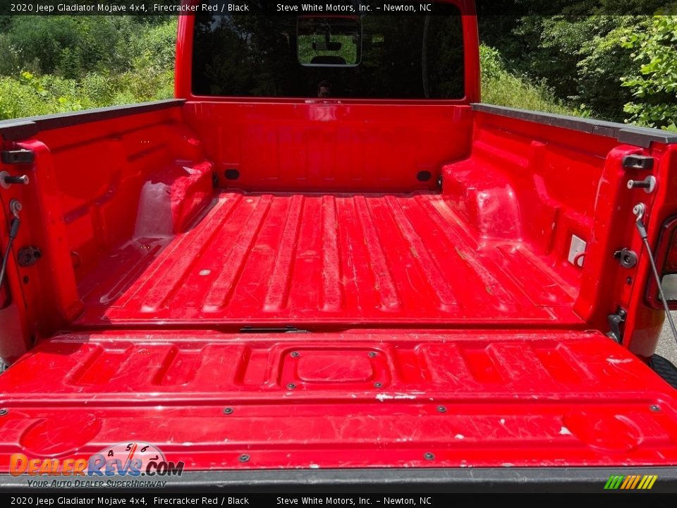 2020 Jeep Gladiator Mojave 4x4 Firecracker Red / Black Photo #10