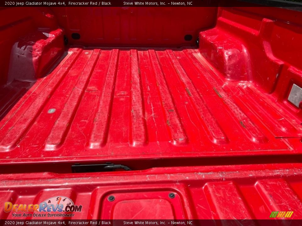2020 Jeep Gladiator Mojave 4x4 Firecracker Red / Black Photo #11
