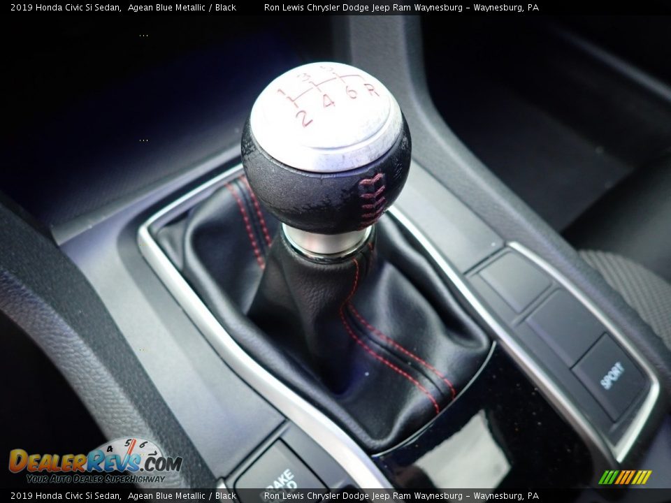 2019 Honda Civic Si Sedan Shifter Photo #17