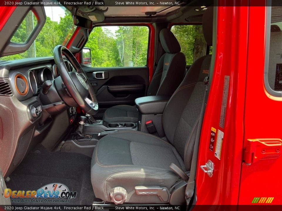 2020 Jeep Gladiator Mojave 4x4 Firecracker Red / Black Photo #14