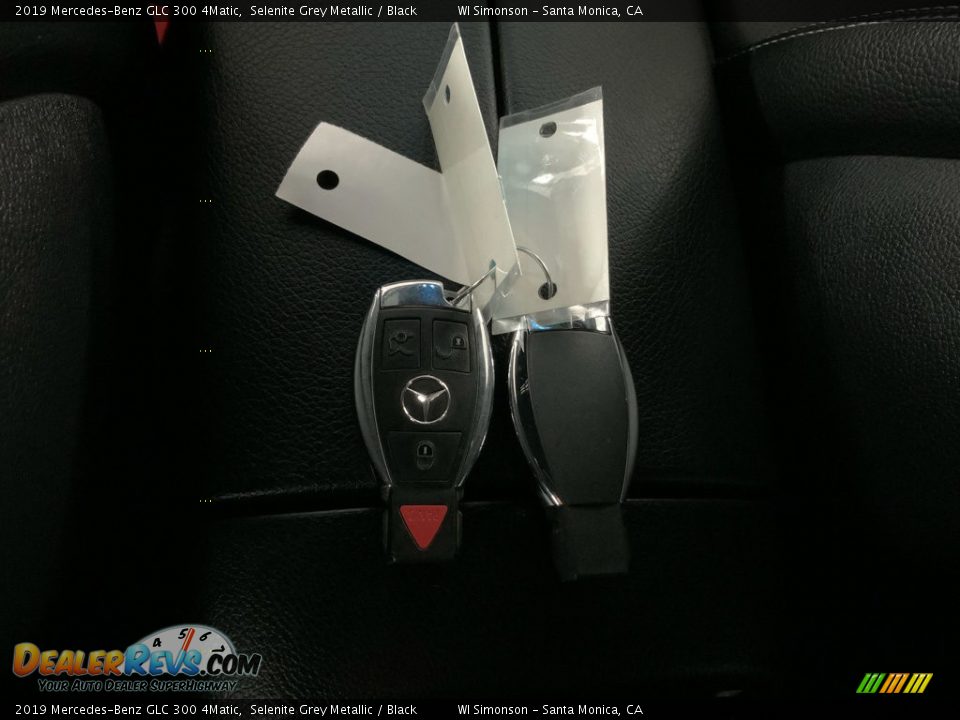 2019 Mercedes-Benz GLC 300 4Matic Selenite Grey Metallic / Black Photo #28
