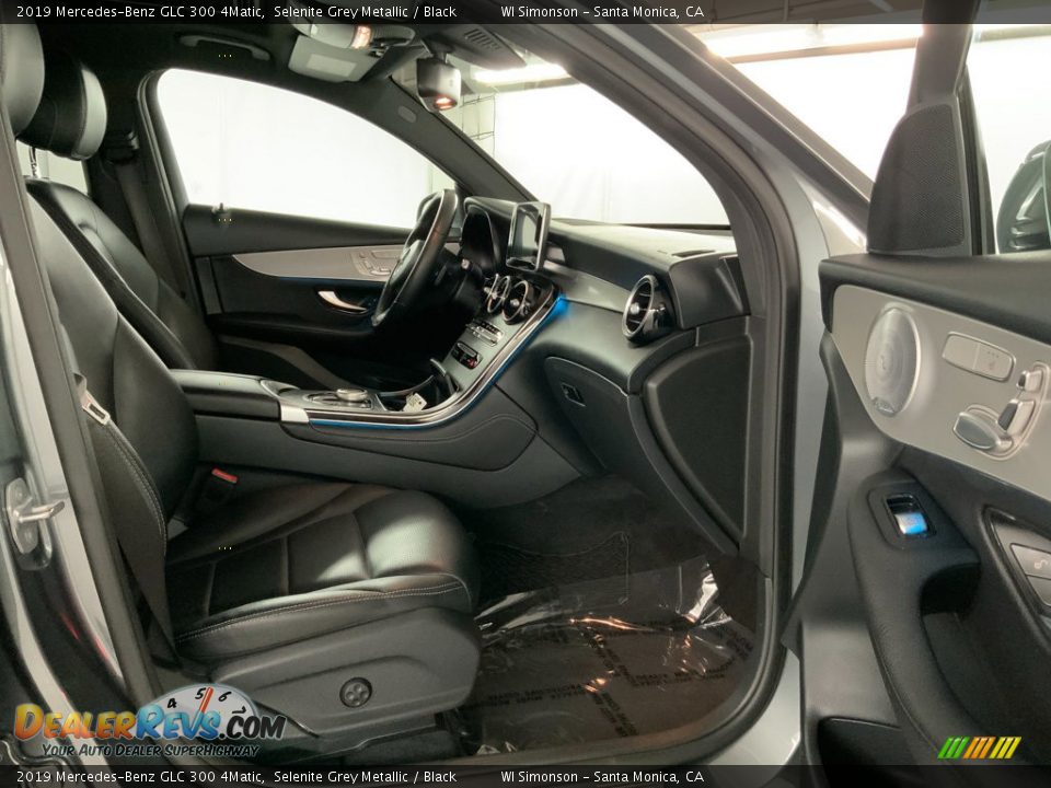 2019 Mercedes-Benz GLC 300 4Matic Selenite Grey Metallic / Black Photo #32