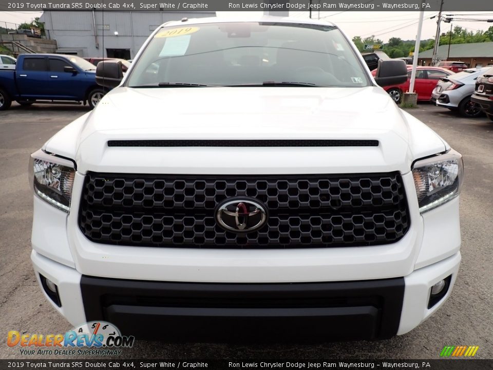 2019 Toyota Tundra SR5 Double Cab 4x4 Super White / Graphite Photo #9