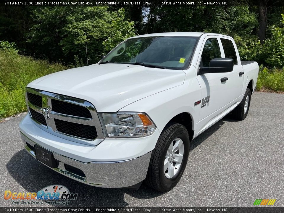 Bright White 2019 Ram 1500 Classic Tradesman Crew Cab 4x4 Photo #2