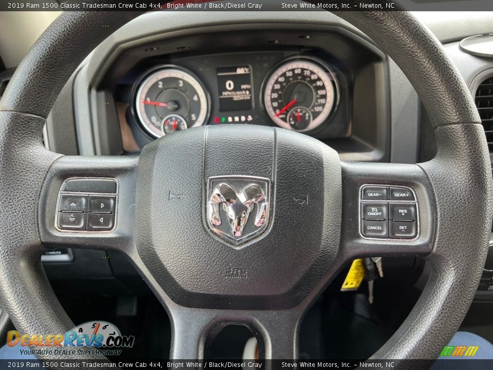 2019 Ram 1500 Classic Tradesman Crew Cab 4x4 Steering Wheel Photo #19