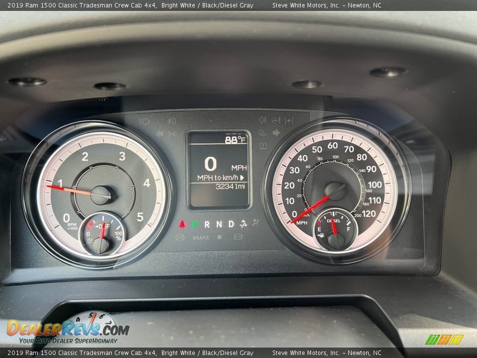 2019 Ram 1500 Classic Tradesman Crew Cab 4x4 Gauges Photo #20