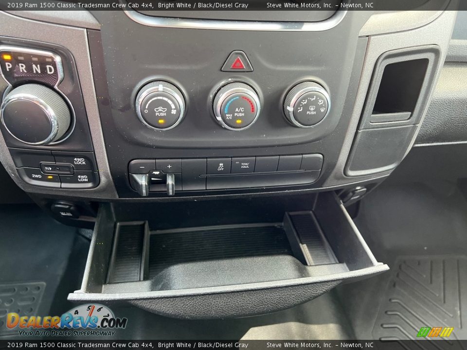 Controls of 2019 Ram 1500 Classic Tradesman Crew Cab 4x4 Photo #23