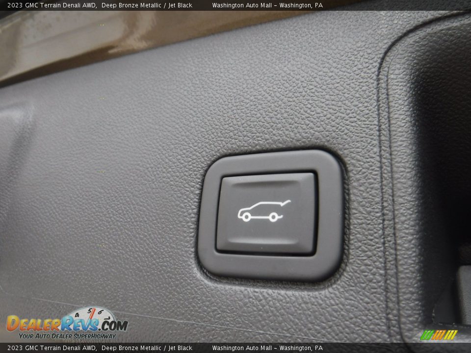 Controls of 2023 GMC Terrain Denali AWD Photo #34