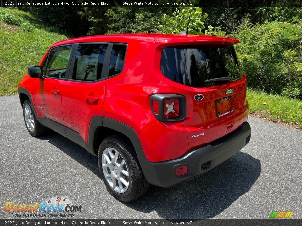 2023 Jeep Renegade Latitude 4x4 Colorado Red / Black Photo #8