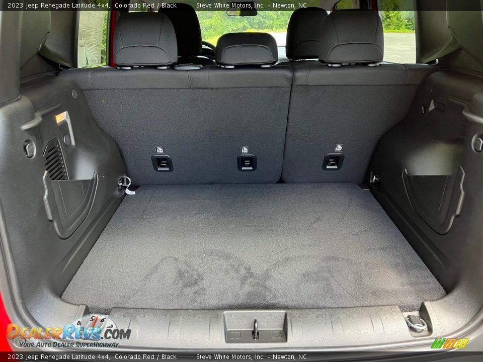 2023 Jeep Renegade Latitude 4x4 Trunk Photo #14