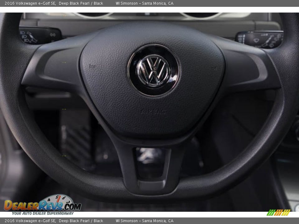 2016 Volkswagen e-Golf SE Steering Wheel Photo #15