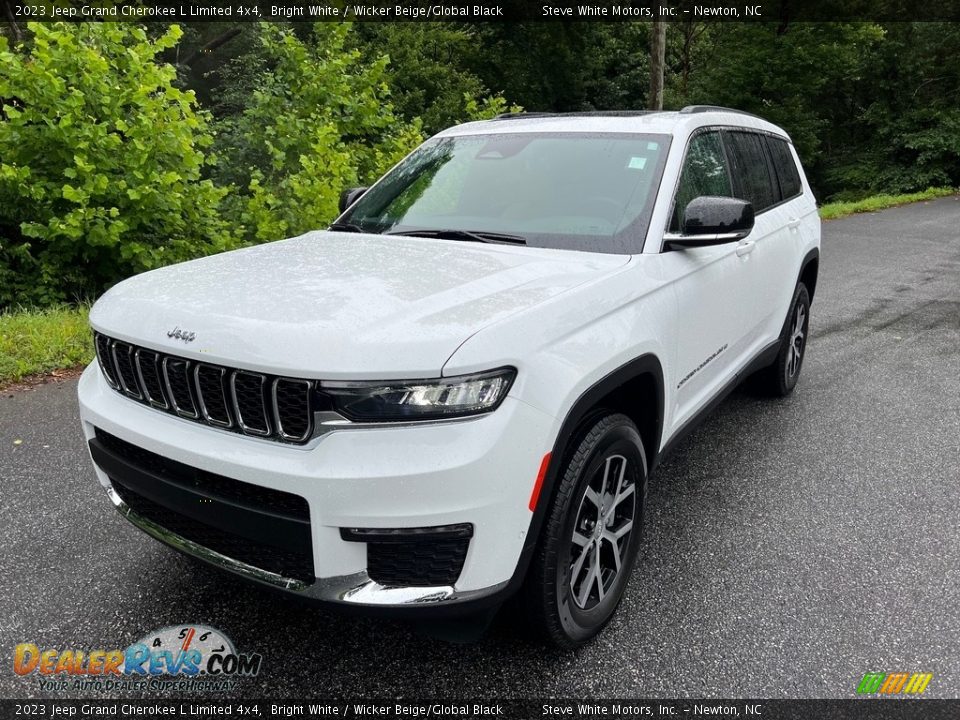 2023 Jeep Grand Cherokee L Limited 4x4 Bright White / Wicker Beige/Global Black Photo #2