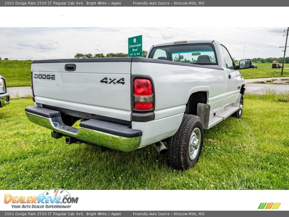 2001 Dodge Ram 2500 ST Regular Cab 4x4 Bright White / Agate Photo #3