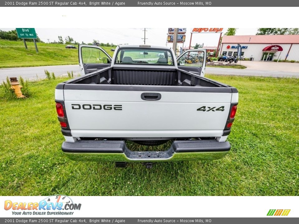 2001 Dodge Ram 2500 ST Regular Cab 4x4 Bright White / Agate Photo #12