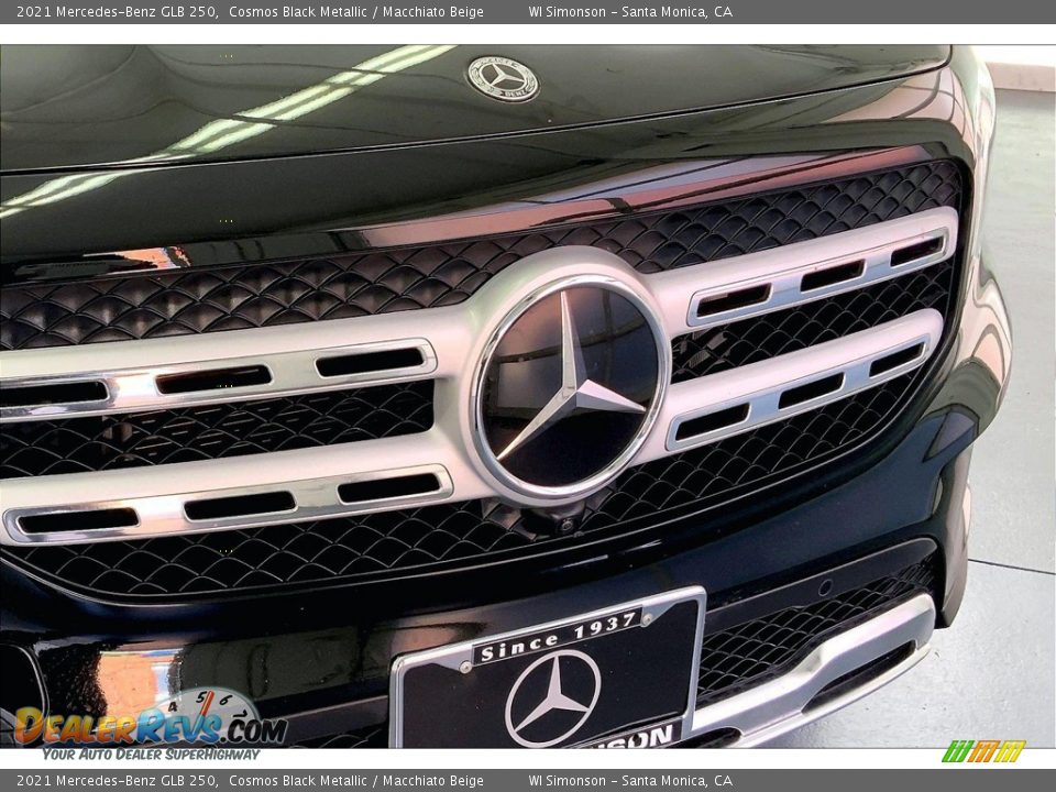 2021 Mercedes-Benz GLB 250 Cosmos Black Metallic / Macchiato Beige Photo #30