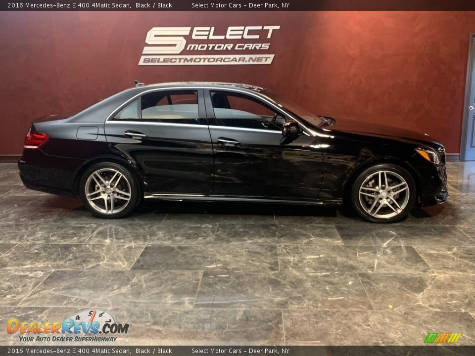 2016 Mercedes-Benz E 400 4Matic Sedan Black / Black Photo #4